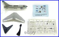 1/144 03a. A-7E Corsair II 113th Attack Squadron mounted on aircraft carrier Rang