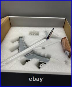 1/200 JCWings A340-500 Color House RegF-WWTE No. XX2864 Diecast Models