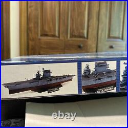 1/350 Boat Model USS Lexington CV2 Aircraft Carrier 05/1942 Trumpeter 05608