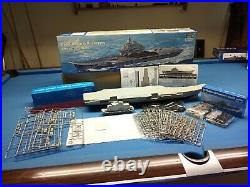 1/350 Scale Trumpeter USSR Admiral Kuznetsov Aircraft Carrier 05606 Ship Model