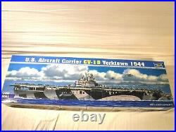 1/350 Trumpeter US Navy Aircraft Carrier CV 10 Yorktown 1944
