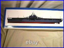 1/350 Trumpeter US Navy Aircraft Carrier USS Essex CV 9 1943 # 5602