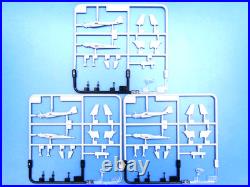 1/350 Trumpeter US Navy Aircraft Carrier USS Nimitz CVN 68 Vietnam War #05605