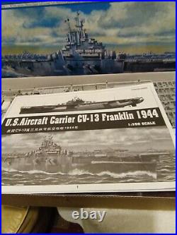 1/350 Trumpeter USS Franklin CV-13 Aircraft Carrier 1944 new open box