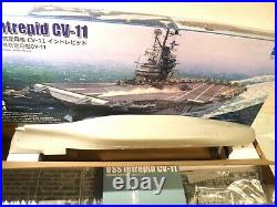 1/350 Trumpeter USS Intrepid CV11 Aircraft Carrier Vietnam War Jets # 5618