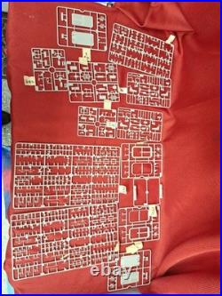 1/350 Trumpeter USS Iwo Jima LHD-7 #05615 Started Kit Comes With All Thats Pictu