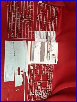 1/350 Trumpeter USS Iwo Jima LHD-7 #05615 Started Kit Comes With All Thats Pictu