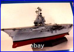 1/350 Trumpeter Vietnam War US Navy USS Intrepid CV 11 Aircraft Carrier # 05618
