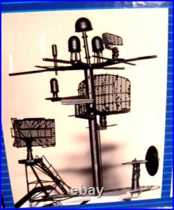 1/350 Trumpeter WWII US Navy USS Intrepid CV 11 Aircraft Carrier # 05618 1/350 Trumpeter WWII US Navy USS Intrepid CV 11 Aircraft Carrier # 05618