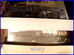 1/350 Trumpeter WWII US Navy USS Intrepid CV 11 Aircraft Carrier # 05618 1/350 Trumpeter WWII US Navy USS Intrepid CV 11 Aircraft Carrier # 05618