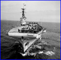 1/ 700 French Arromanches Aircraft Carrier Unpainted