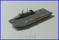 11250 SWATH aircraft carrier concept design ship model US Navy Schiff 1/1250