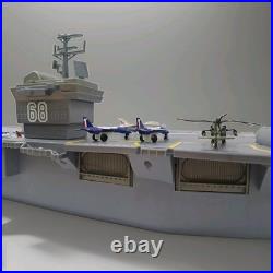 1998 Redbox Toys 31 Aircraft Carrier with 13 Die Cast Aircraft USS Nimitz CVN-68