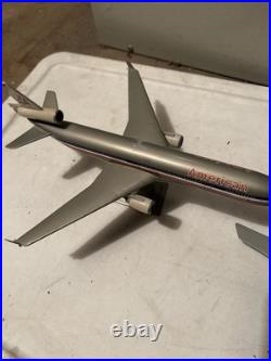 2 Flying Tigers Cargo Boeing 747 & American Md-11 Desk Top Model Airplanes