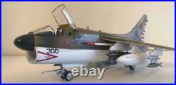 A-7A CORSAIR II U. S NAVY / VIETNAM WAR scale 1/48 PRO-BUILT