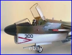 A-7A CORSAIR II U. S NAVY / VIETNAM WAR scale 1/48 PRO-BUILT