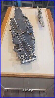 AIRCRAFT CARRIER ENTERPRISE CVN-65 Built and painted 1350 Tamiya