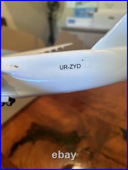 An-124-100 Ruslan Maximus AirCargo UR-ZYD With Stand 1200 New Very Rare