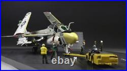Award Winner Built Diorama 1/72 Grumman A-6E Intruder VA-95+Carrier Deck+Crew
