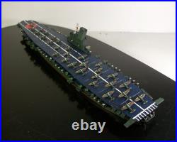 Built 1/700 Wwii Imperial Japanese Navy Super Aircraft Carrier Shinano
