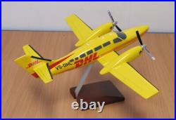 DHL Express Cessna F406 Caravan II V5-DHL Desk Display Model 1/32 AV Airplane