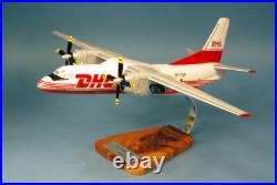 DHL Worldwide Express Curl Antonov An-26 SP-FDP Desk Top Model 1/60 PS Airplane