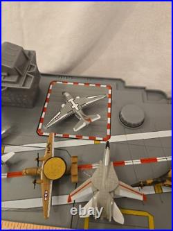 DeckJetz USS Nimitz CVN 68 Model Toy With10 Die-cast Planes 31 In -Read -Rare DeckJetz USS Nimitz CVN 68 Model Toy With10 Die-cast Planes 31 In -Read -Rare