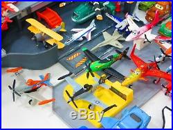 Disney Pixar Planes Diecast Plastic Lot Aircraft Carrier Flysenhower Playset