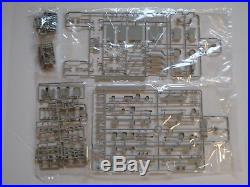Dragon Models 1024 1350 USS Independence WWII US Aircraft Carrier