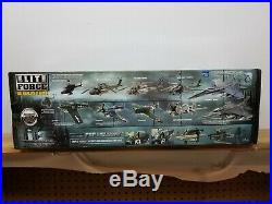 Elite Force BB US NAVY F6F Hellcat Carrier Fighter NEW RARE 1/18