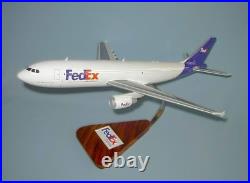 FedEx Express Cargo Airbus A300F Desk Display Wood Jet Model 1/100 SC Airplane