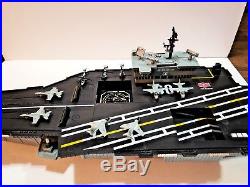 GI Joe USS Saratoga Motorized Aircraft Carrier Ship Sounds Lights & Planes 2001