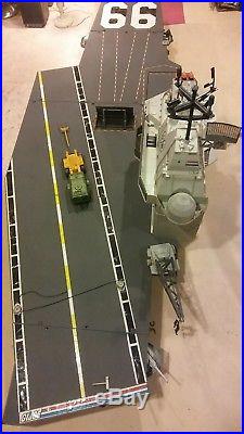 GiJoe 1985 Uss Flagg Aircraft Carrier Playset withbox & Admiral Keelhaul 95% comp