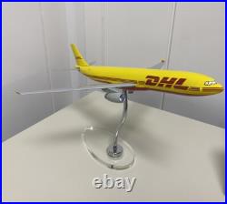 Graphideco DHL Cargo Airbus A330-343 D-AJFK Desk Display Model 1/200 AV Airplane
