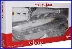 Herpa 612241 UPS Worldwide Services 747-8F N607UP Desk Top Model 1/250 Airplane
