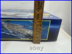 Large 31 INDEPENDENCE US AIRCRAFT CARRIER Redbox 69016 New In Box