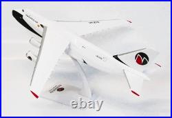 Lupa Maximus Air UAE Antonov AN-124 New Hue UR-ZYD Desk 1/200 Model AV Airplane