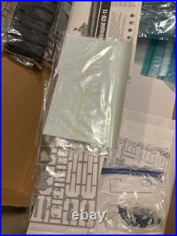 MRC 1350 USS Intrepid CV-11 Model Kit #64008 Aircraft Carrier Read BELOW