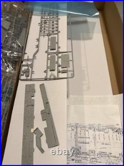 MRC 1350 USS Intrepid CV-11 Model Kit #64008 Aircraft Carrier Read BELOW