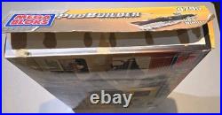 Mega Bloks Pro Builder USS Nimitz #9795 2004