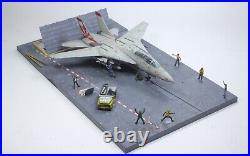 (Pre-Order) Aircraft Carrier Deck diorama /w F-14A & Crews 172 Pro Built Model