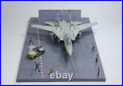 (Pre-Order) Aircraft Carrier Deck diorama /w F-14A & Crews 172 Pro Built Model