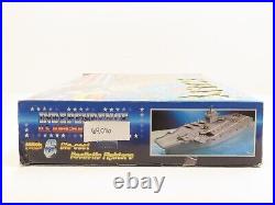 Redbox 69016 1998 Toys Independence U. S. Aircraft Carrier Ship 31 NIB