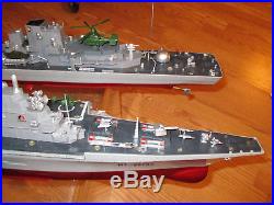 Remote Control model aircraft carrier ht-2878a & destroyer ht-2879a TWO Ships 2