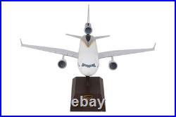 Skymarks SKR1086 UPS McDonnell Douglas MD-11F N821UP Desk Model 1/200 Airplane