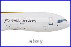 Skymarks SKR1086 UPS McDonnell Douglas MD-11F N821UP Desk Model 1/200 Airplane