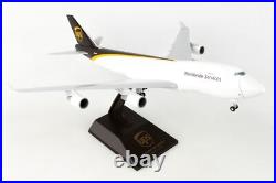 Skymarks SKR1113 UPS Worldwide Services Boeing 747-8F Desk Model 1/200 Airplane