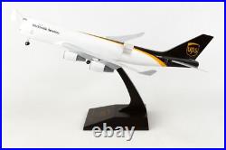Skymarks SKR1113 UPS Worldwide Services Boeing 747-8F Desk Model 1/200 Airplane