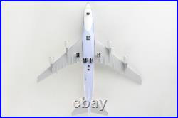 Skymarks SKR1117 China Airlines Cargo 747-400F B-18701 Desk Model 1/200 Airplane