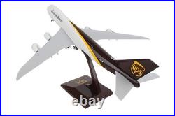 Skymarks SKR979 UPS Boeing 747-8F N606UP Desk Model 1/200 Airplane